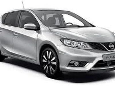Usado Nissan Pulsar N-Connecta 116 HP (85 kW) 2018 Cinzento Citadino