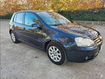 Usado VW Golf IV Highline 115 CV (84 kW) 2006 Azul Berlina
