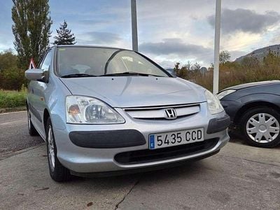 Plateado Usado 2003 Honda Civic S Utilitario | 4350 €