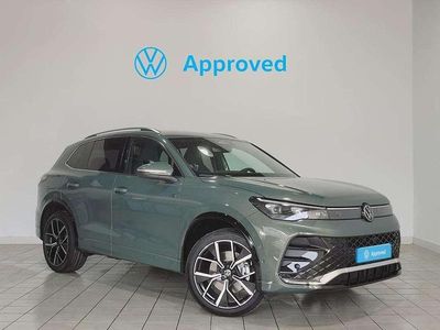 Verde Usado 2024 VW Tiguan R-line SUV | 45.690 €