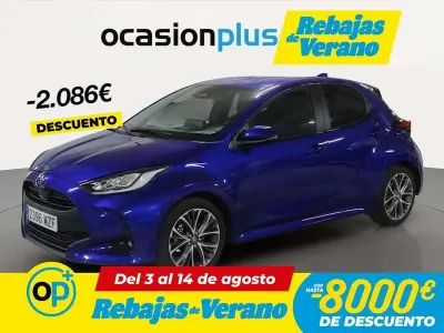 Usado Toyota Yaris Style 116 CV (85 kW) 2025 Azul Utilitario
