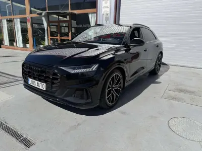 Usado Audi Q8 S-Line 286 CV (210 kW) 2022 Negro SUV