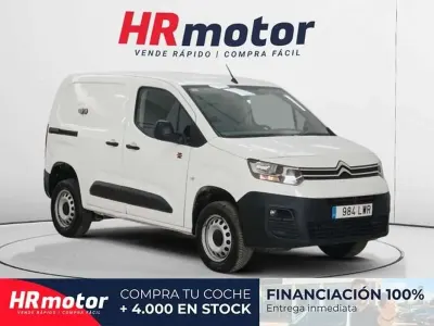 Usado Citroën Berlingo 131 CV (96 kW) 2022 Blanco Monovolumen