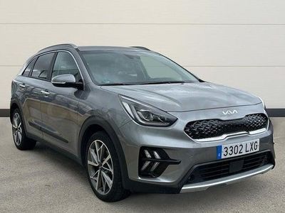 Usado Kia Niro 141 CV (103 kW) 2022 Gris / plata SUV