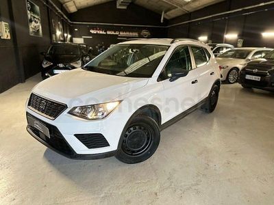 Usado Seat Arona Style 95 CV (69 kW) 2018 Blanco SUV
