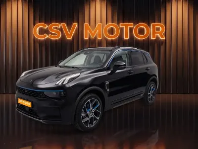 Usado Lynk & Co 01 261 CV (191 kW) 2023 Negro SUV
