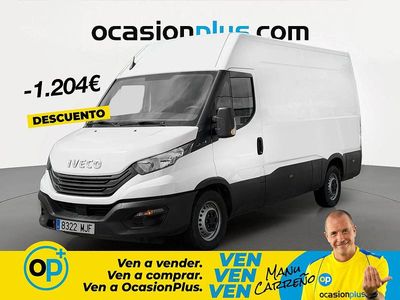 Begagnad Iveco Daily 156 HK (114 kW) 2023 Vit Sedan