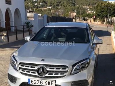 Usado Mercedes GLA180 122 CV (89 kW) 2019 Gris / plata SUV
