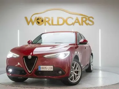 Usado Alfa Romeo Stelvio Executive 209 CV (153 kW) 2020 Rojo SUV