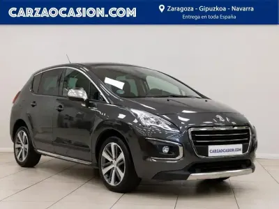 Usado Peugeot 3008 Allure 120 CV (88 kW) 2015 Gris Familiar
