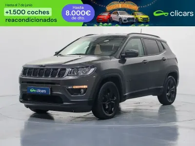 Usado Jeep Compass Night Eagle 140 CV (102 kW) 2019 Gris SUV