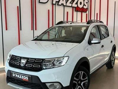 Usado Dacia Sandero Essentiel 95 CV (69 kW) 2018 Blanco Utilitario
