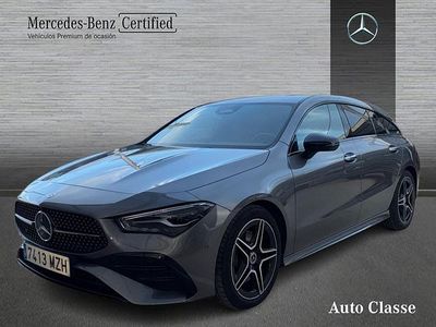 Gris montaña Usado 2025 Mercedes CLA200 Shooting Brake AMG line Familiar | 42.900 € (Caro)