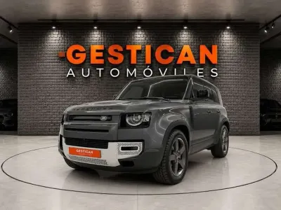 Usado Land Rover Defender SE 404 CV (297 kW) 2022 Gris SUV