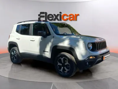 Occasion Jeep Renegade Trailhawk 241 PK (177 kW) 2022 Wit SUV
