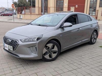 Usado Hyundai Ioniq Style 141 CV (103 kW) 2020 Gris Utilitario