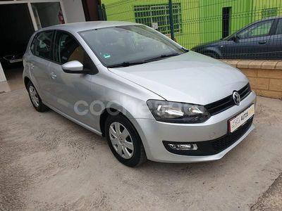 Gris / plata Usado 2012 VW Polo Advance Berlina | 6500 € (Precio justo)