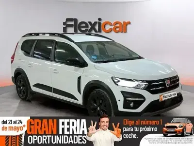 Usado Dacia Jogger Extreme 100 CV (73 kW) 2022 Blanco Monovolumen