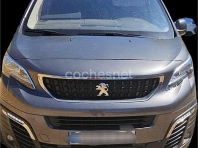 Peugeot Traveller