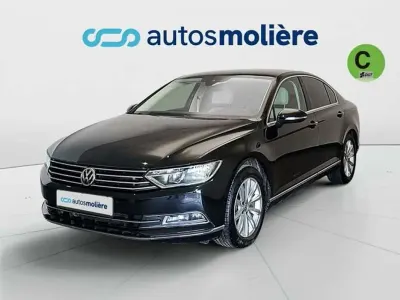 Usado VW Passat Sport 179 CV (131 kW) 2018 Negro Berlina