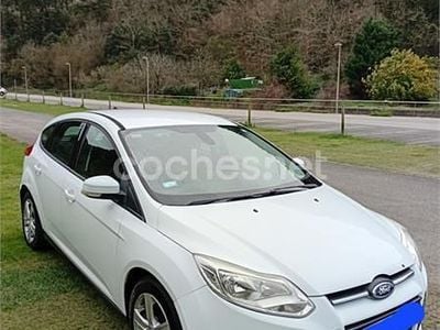 Blanco Usado 2012 Ford Focus Trend Berlina | 5000 € (Precio justo)