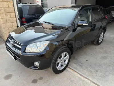Usado Toyota RAV4 Active 150 CV (110 kW) 2010 Negro SUV