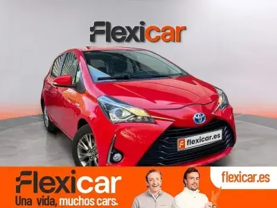 Usado Toyota Yaris Hybrid Active 100 HP (73 kW) 2018 Vermelho
