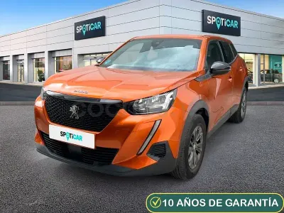 Usado Peugeot 2008 Active 100 CV (73 kW) 2022 Naranja SUV