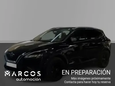 Begagnad Nissan Qashqai Black Edition 190 HK (139 kW) 2024 SUV