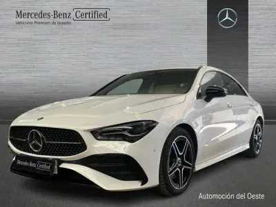 Usado Mercedes CLA220 190 CV (139 kW) 2025 Blanco polar Berlina