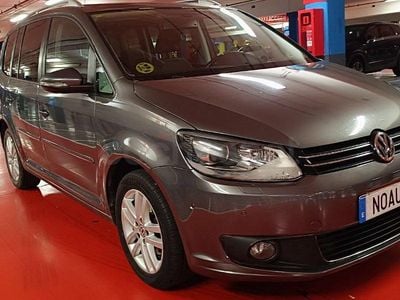 Usado VW Touran Edition 105 CV (77 kW) 2011 Gris / plata Monovolumen
