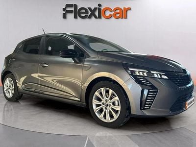 Usado Renault Clio V Evolution 101 CV (74 kW) 2025 Gris Utilitario