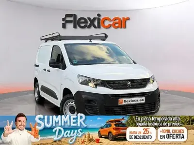 Usado Peugeot Partner 102 CV (75 kW) 2021 Blanco Monovolumen