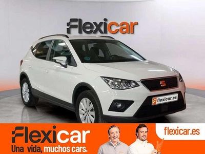 Usado Seat Arona Ecomotive 95 CV (69 kW) 2019 Blanco SUV