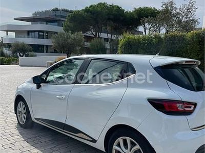 Usado Renault Clio IV Zen 120 CV (88 kW) 2017 Blanco Berlina