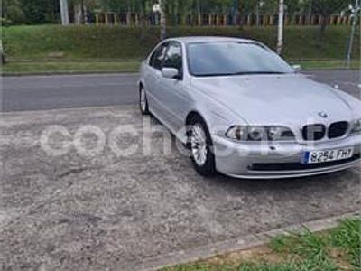 Usado BMW 530 184 CV (135 kW) 2001 Gris / plata Berlina