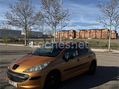 Naranja Usado 2006 Peugeot 207 Berlina | 3500 € (Un poco caro)