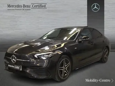 Usado Mercedes C300 204 CV (150 kW) 2025 Gris grafito Berlina