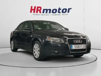 Usado Audi A4 140 CV (102 kW) 2007 Negro Berlina