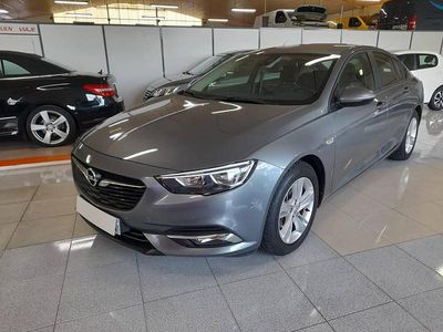 Usado Opel Insignia Selective 140 CV (102 kW) 2016 Gris Berlina