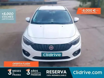Usado Fiat Tipo Lounge 120 CV (88 kW) 2017 Blanco Berlina
