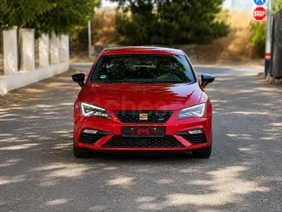 Usado Seat Leon CUPRA 290 CV (213 kW) 2019 Rojo Berlina