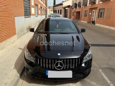 Mercedes CLA200