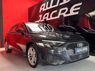 Usado Audi A3 Advanced Plus 204 CV (150 kW) 2021 Gris / plata Berlina