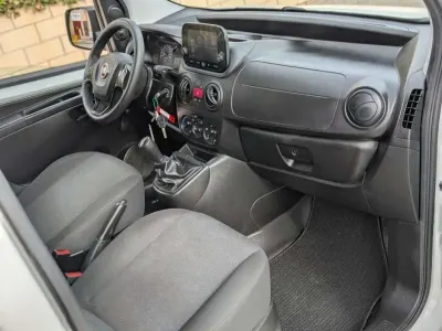 Usado Fiat Fiorino 80 CV (58 kW) 2021 Blanco Monovolumen