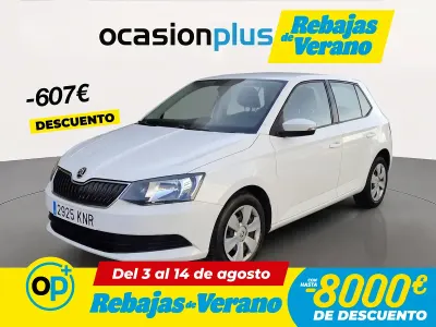 Usado Skoda Fabia Ambition 90 CV (66 kW) 2018 Gris Berlina