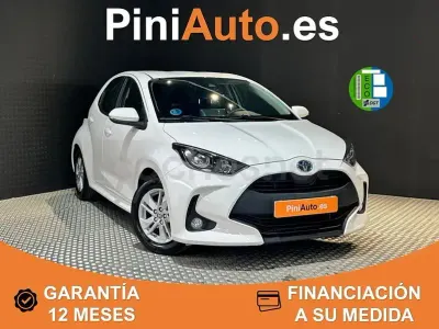 Käytetty Toyota Yaris Hybrid