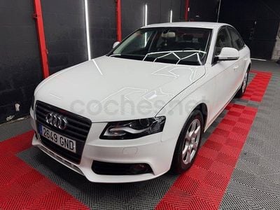 Usado Audi A4 143 CV (105 kW) 2009 Blanco Berlina