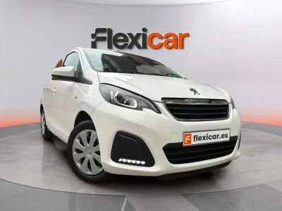 Usado Peugeot 108 Active 72 CV (52 kW) 2019 Blanco Utilitario