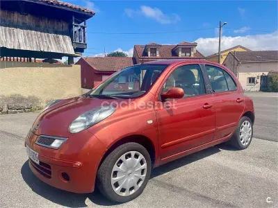 Usado Nissan Micra 88 CV (64 kW) 2008 Rojo Berlina